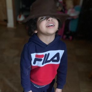 Meet your Posher, Tony